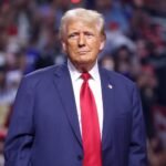 Ο Donald Trump ξέχασε ότι «μισεί» την Taylor Swift μόλις έμαθε τον αρραβώνα της