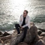Γιάννης Πάριος: Νέος δίσκος με άρωμα Ελλάδας – Επιστρέφει με «Τα Θαλασσινά»