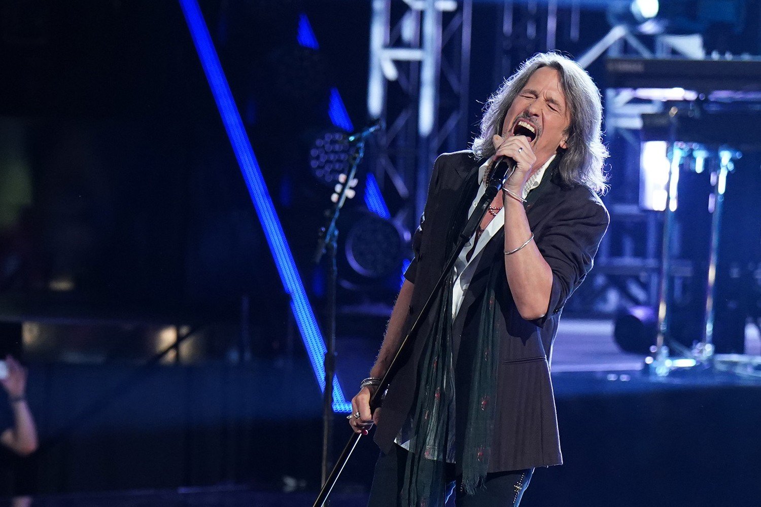 Αποχωρεί από τους Foreigner ο τραγουδιστής Kelly Hansen