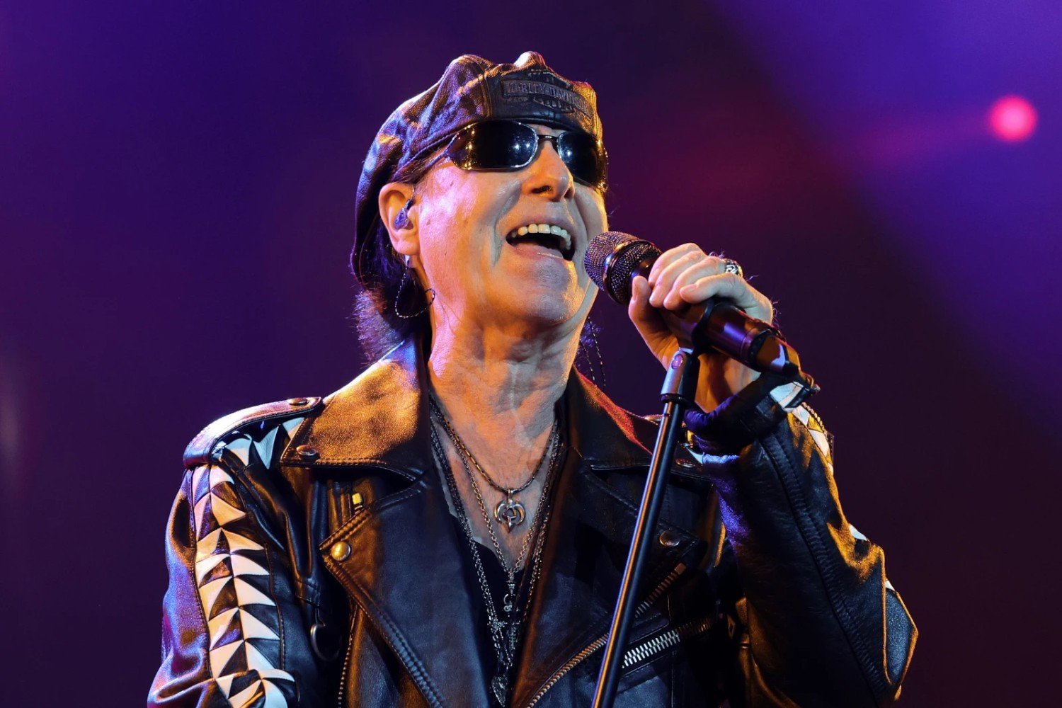 Οι Scorpions ακύρωσαν και τρίτη συναυλία – Ο Klaus Meine «δεν μπορεί να τραγουδήσει»