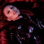 Η Miley Cyrus στέλνει μήνυμα ελπίδας μέσα από τις στάχτες με το «Dream As One» για την ταινία «Avatar: Fire and Ash»