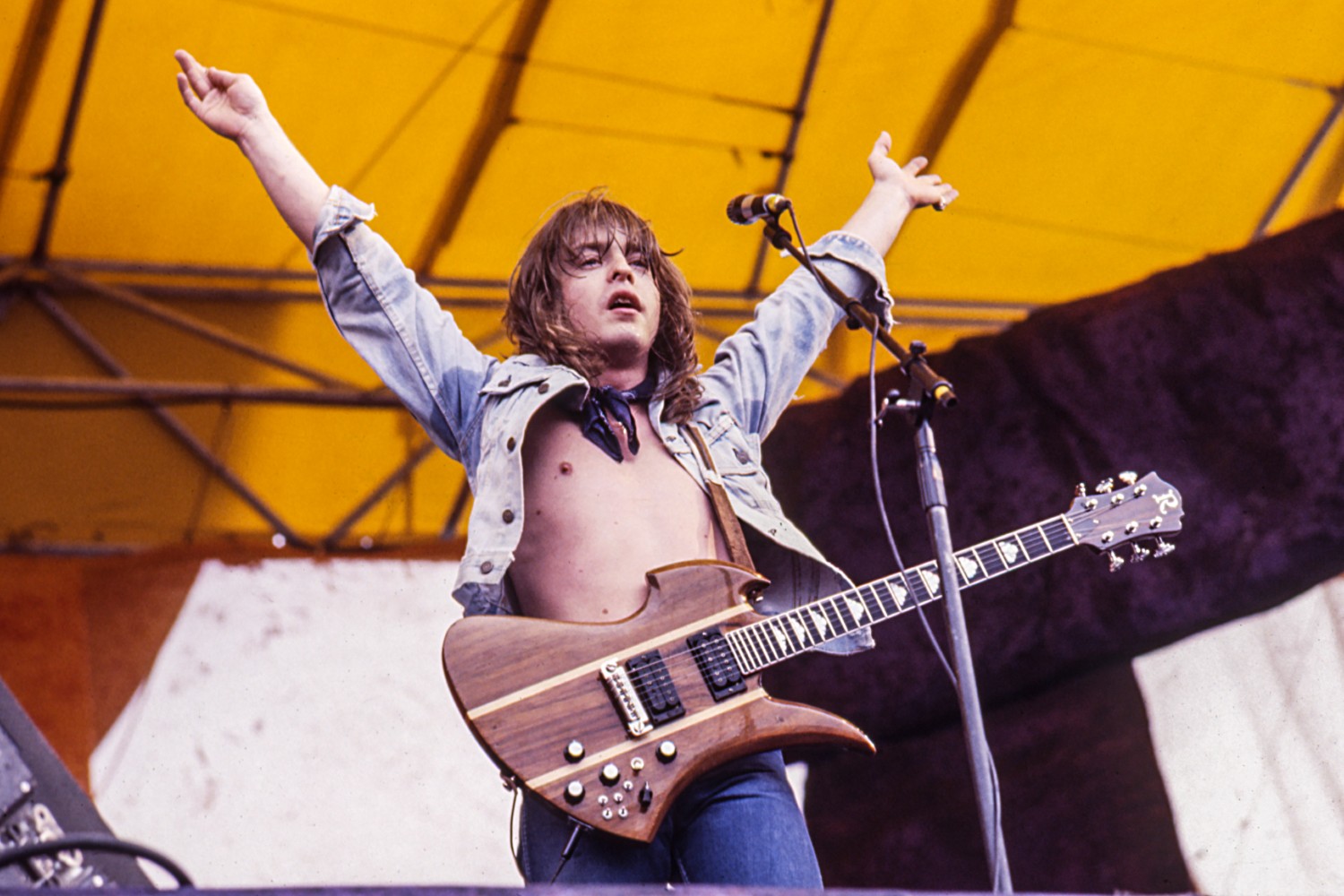 Rick Derringer: Πέθανε ο θρυλικός κιθαρίστας και τραγουδιστής Rick Derringer: Πέθανε ο θρυλικός κιθαρίστας και τραγουδιστής