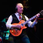 Ο Robert Fripp των King Crimson υπεβλήθη σε δύο επεμβάσεις καρδιάς έπειτα από έμφραγμα