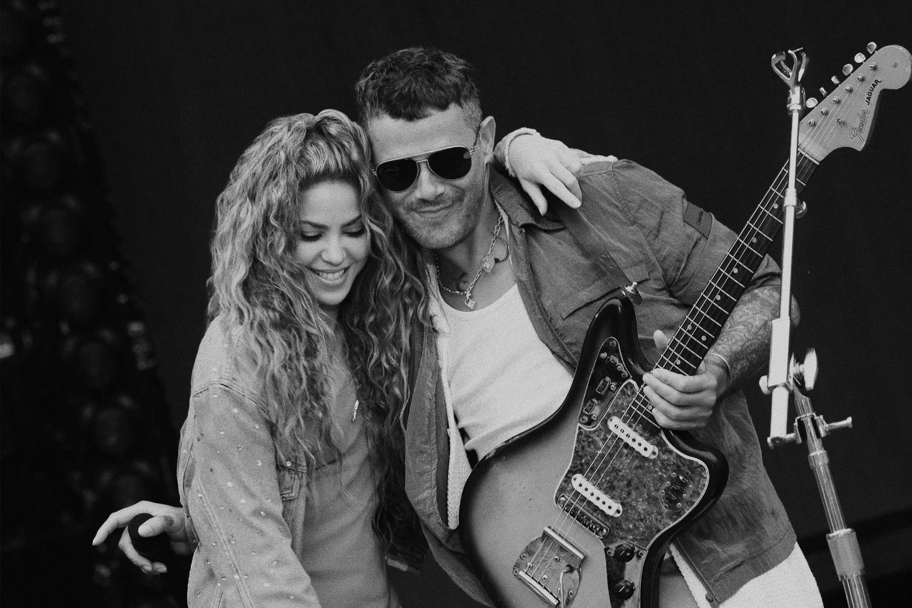 «Bésame»: Shakira και Alejandro Sanz συνεργάζονται ξανά και ξυπνούν αναμνήσεις