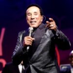 Smokey Robinson: Δικαστική ήττα στην προσπάθεια απόρριψης των καταγγελιών για σεξουαλική παρενόχληση