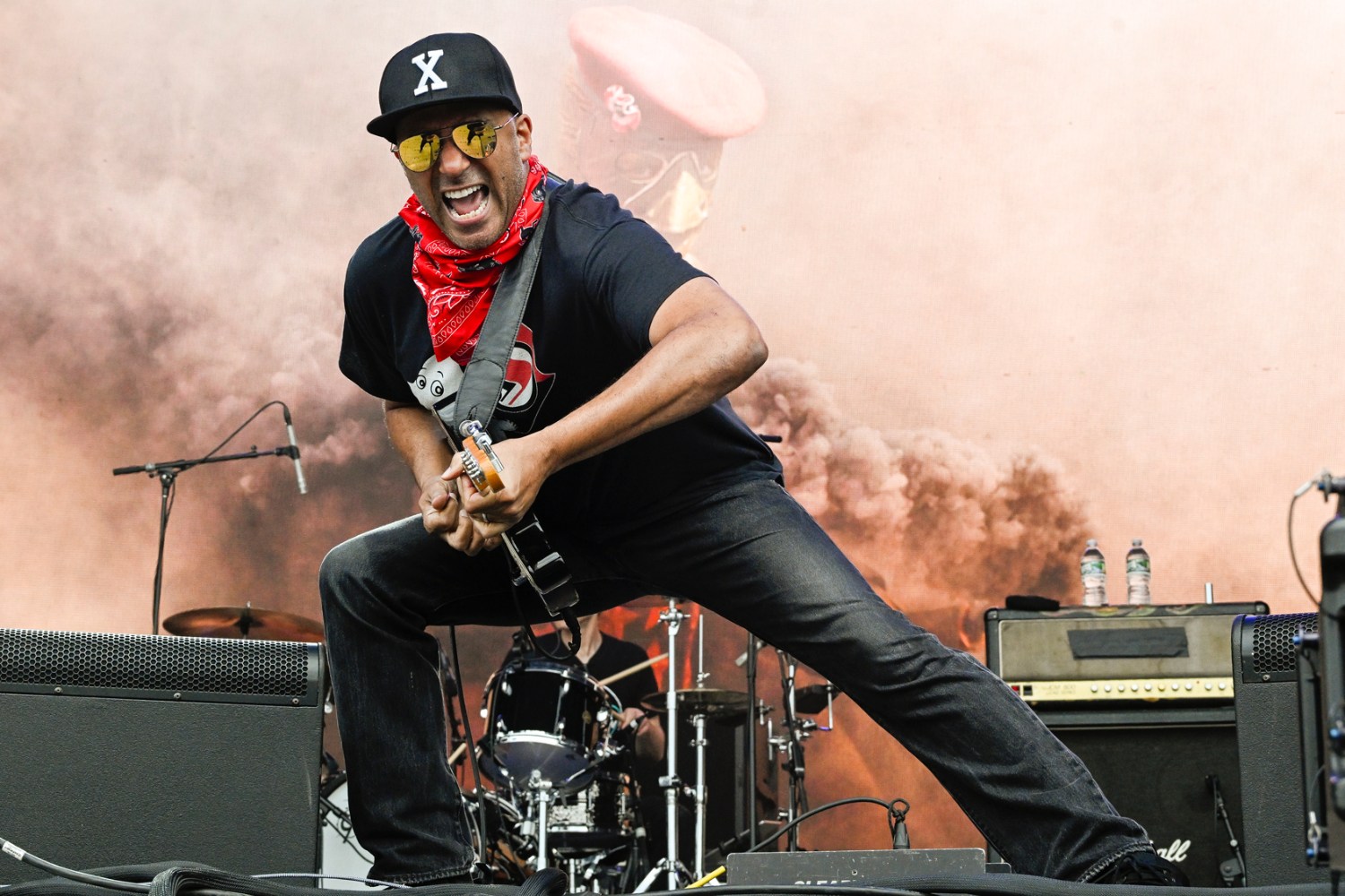 Tom Morello: Κατακεραυνώνει τον Donald Trump για τις επιθέσεις στον Bruce Springsteen