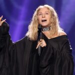 Barbra Streisand: «Όσο έχω φωνή, θα τραγουδάω» – Το μυστικό της ζωής και η φλόγα της δημιουργίας