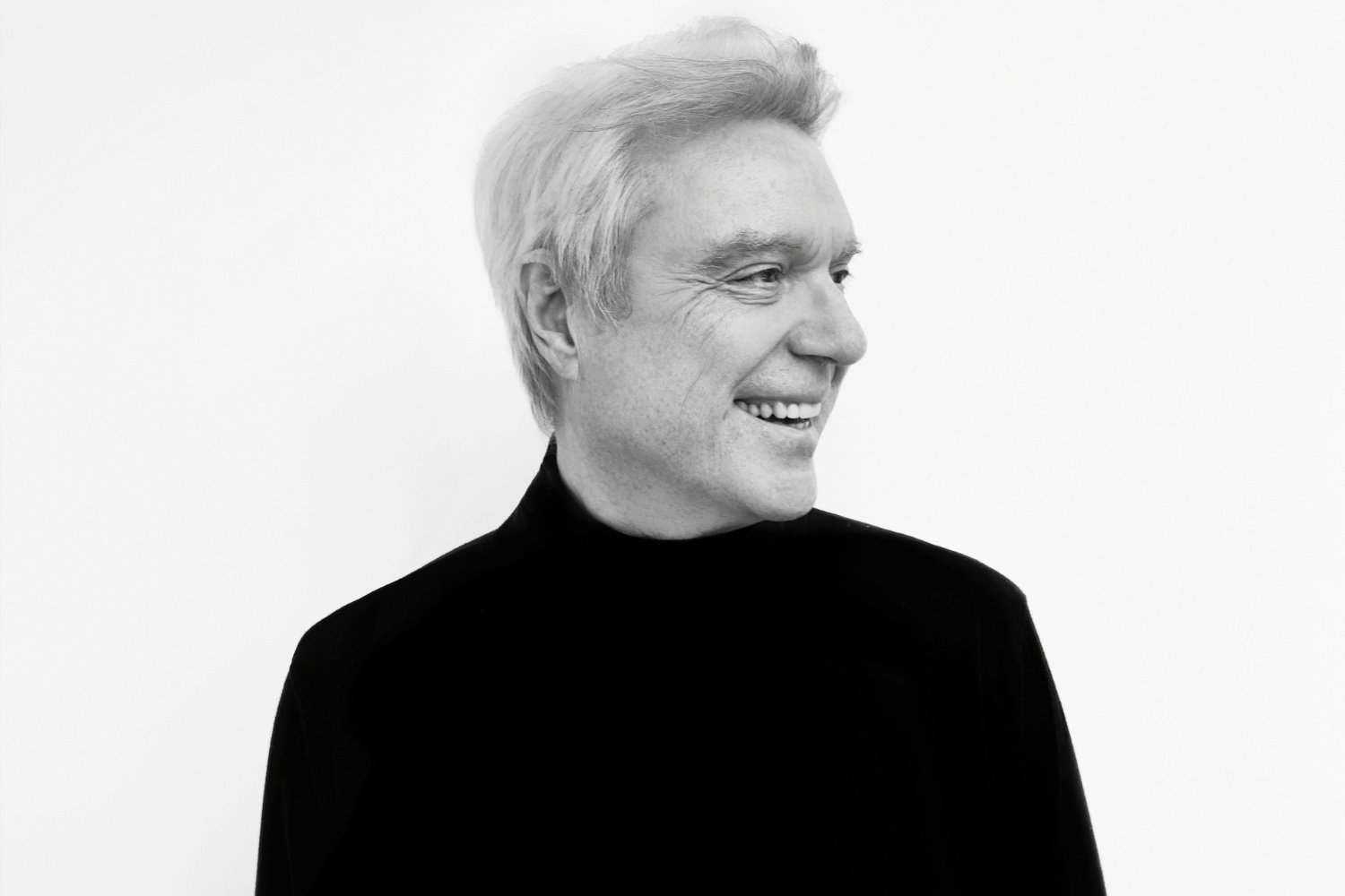 Ο David Byrne, η Hayley Williams και η ανατομία του παράλογου στο «What Is The Reason For It?»