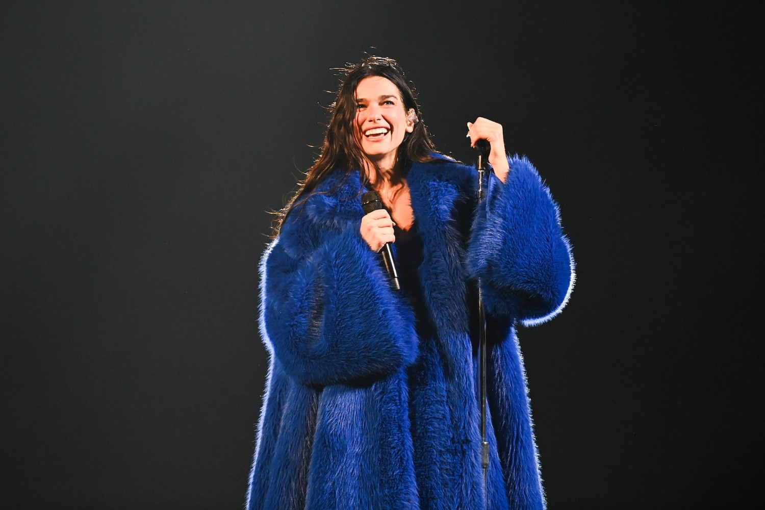 Dua Lipa: Η συγκινητική ωδή στη Sinead O’Connor με το «Nothing Compares 2 U»