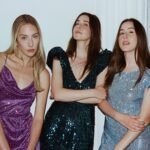Οι HAIM μιλούν για τη συνεργασία με τη Stevie Nicks: «Το σπουδαιότερο ανθρώπινο ον στον πλανήτη»