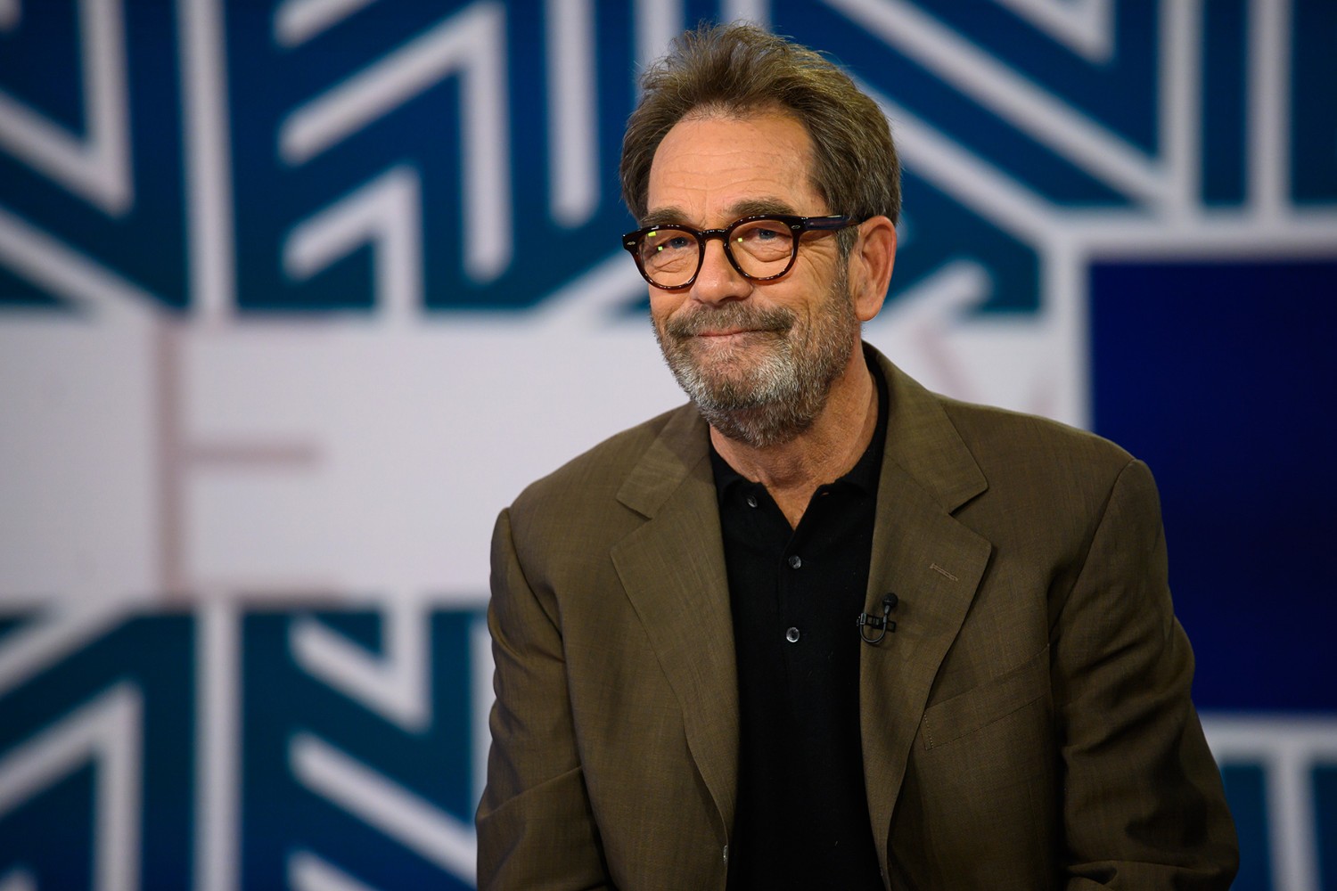 Ο Huey Lewis για την απώλεια ακοής: «Δεν θα τα παρατήσω – Ελπίζω να ξαναπαίξω μουσική»