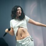 Lorde: Η μυστική εμφάνιση στο Glastonbury 2025 που έγινε θρύλος μέσα σε λίγα λεπτά