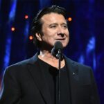 Ο Steve Perry των Journey στηρίζει τους πυρόπληκτους του Λος Άντζελες με δημοπρασία ανεκτίμητων μουσικών κειμηλίων