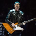 The Edge: Γιατί οι U2 υποκλίθηκαν στη θέληση των τραγουδιών στο νέο EP «Easter Lily»