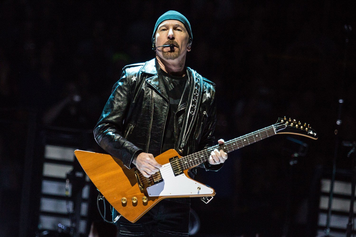 The Edge: Γιατί οι U2 υποκλίθηκαν στη θέληση των τραγουδιών στο νέο EP «Easter Lily»