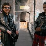 Robbie Williams και Tony Iommi αποκαλύπτουν το παρασκήνιο της συνεργασίας τους