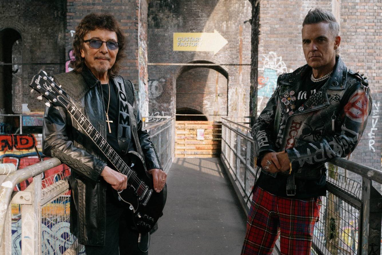 Robbie Williams και Tony Iommi αποκαλύπτουν το παρασκήνιο της συνεργασίας τους
