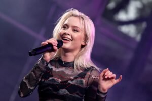 Zara Larsson: Ακυρώνει τη συναυλία της στο Grand Prix του Άμπου Ντάμπι λόγω του πολέμου στο Σουδάν