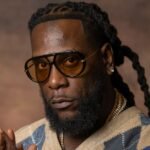 «Empty Chairs»: Burna Boy και Mick Jagger σε μία απρόσμενη συνεργασία – H Afrobeats συναντά τη rock