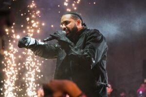 Drake: Ετοιμάζεται για τη μεγάλη επιστροφή στο Coachella μετά από 12 χρόνια