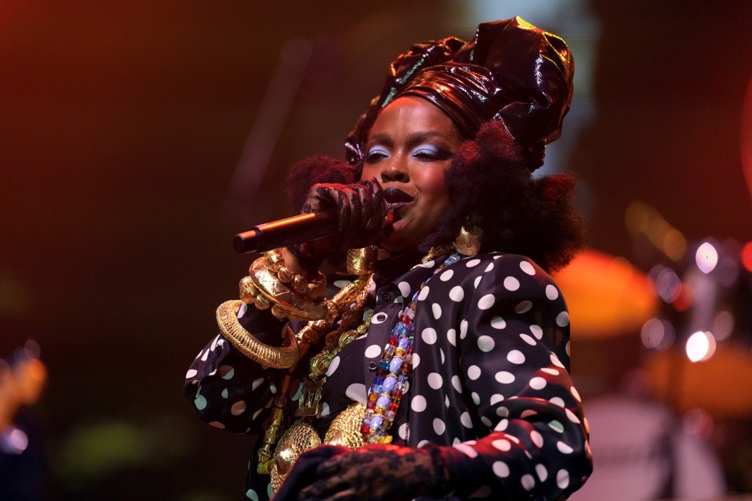 BET Awards 2026: Η Lauryn Hill τιμάται με το κορυφαίο βραβείο Living Legend Icon