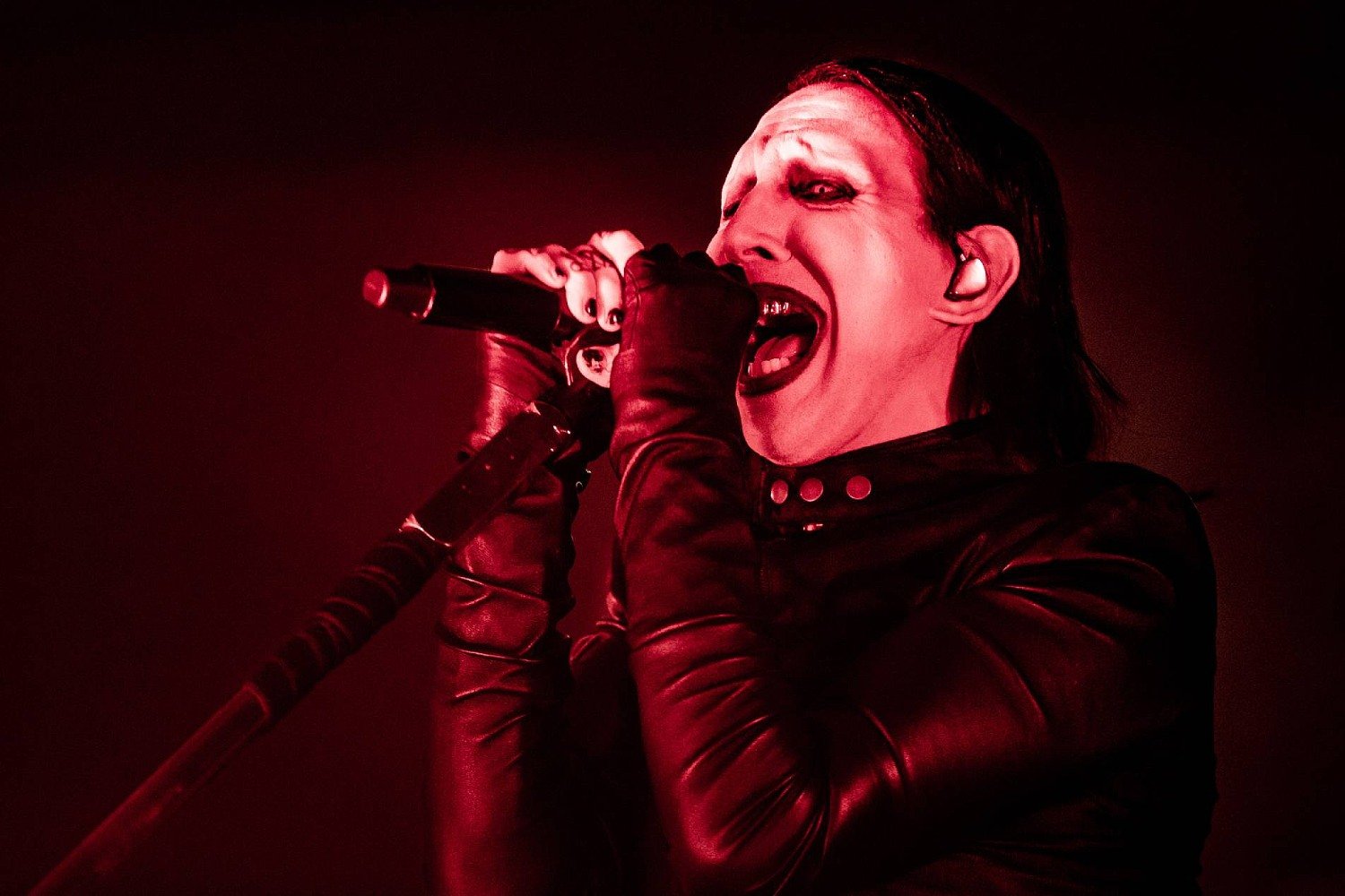 Οργή για την εμφάνιση του Marilyn Manson στην τελευταία συναυλία των Black Sabbath