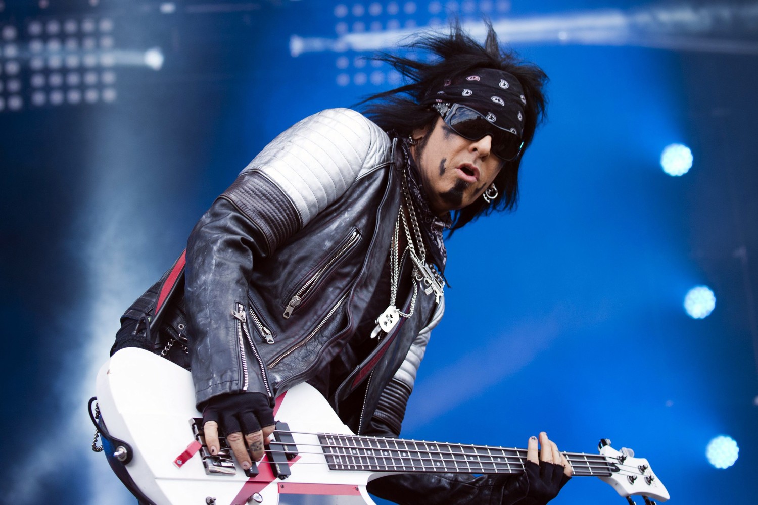 Nikki Sixx: «Δεν είναι cool οι rock stars να είναι 65 και να προσποιούνται ότι είναι 25άρηδες»