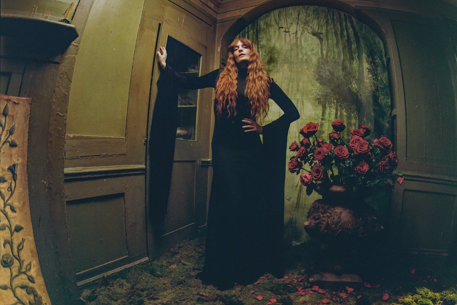Florence + The Machine: Η θριαμβευτική κραυγή του «Everybody Scream» κατακτά την κορυφή της Βρετανίας