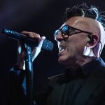 Ο Maynard James Keenan αρνείται να τραγουδήσει τα παλιά τραγούδια των TOOL: «Οι στίχοι είναι ανόητοι»
