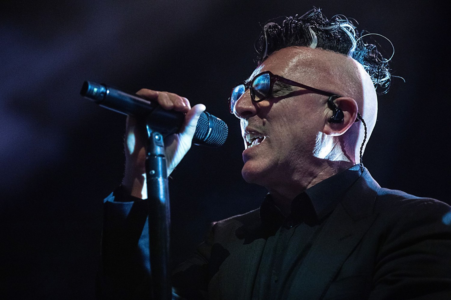 Ο Maynard James Keenan αρνείται να τραγουδήσει τα παλιά τραγούδια των TOOL: «Οι στίχοι είναι ανόητοι»