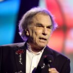 Mickey Hart: Η «μεταφυσική» εμπειρία στις συναυλίες για τα 60 χρόνια των Grateful Dead – «Είδα τον Jerry Garcia και τον Phil Lesh να αιωρούνται πάνω από το πλήθος»