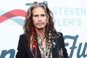 Steven Tyler: Αποσύρθηκε η δικαστής ξαφνικά λίγο πριν τη δίκη του για σεξουαλική κακοποίηση