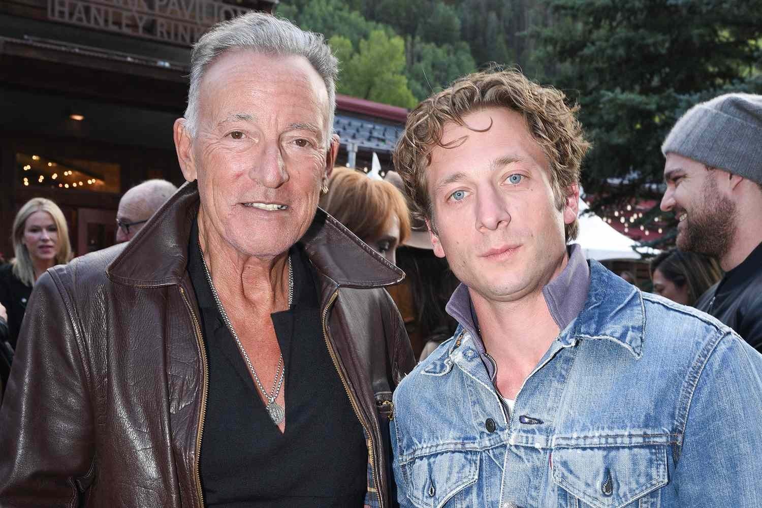Ο Bruce Springsteen αναγνωρίζει τον εαυτό του στον Jeremy Allen White και στον συναισθηματικό του λαβύρινθο στο «The Bear»