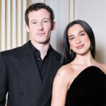Η Dua Lipa γράφει στο νέο άλμπουμ της το soundtrack του έρωτά της με τον Callum Turner