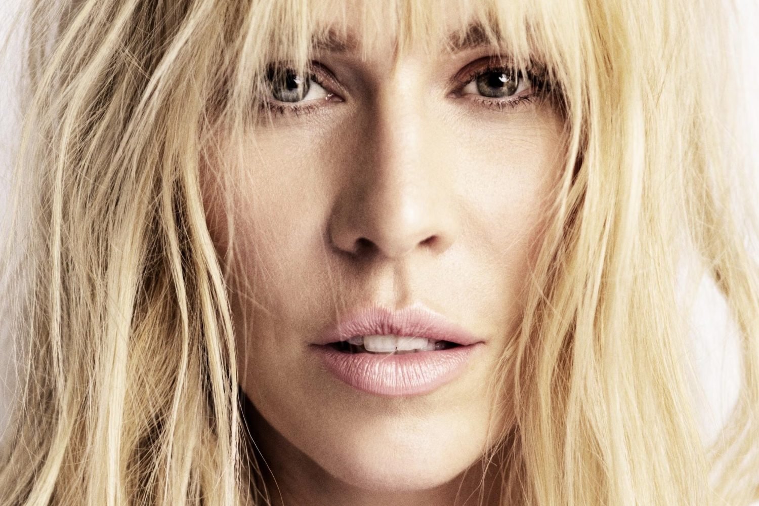 Η Natasha Bedingfield επιστρέφει εκεί που νιώθει σπίτι της: «Με τα χρόνια έγινα καλύτερη τραγουδίστρια»