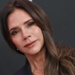 Victoria Beckham: Γιατί οι ερωτήσεις για τις Spice Girls της προκαλούν ψυχολογικά τραύματα