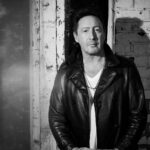 Julian Lennon: Ο γιος του John Lennon κρατά ζωντανή τη δύναμη της αγάπης με το «I Hope»