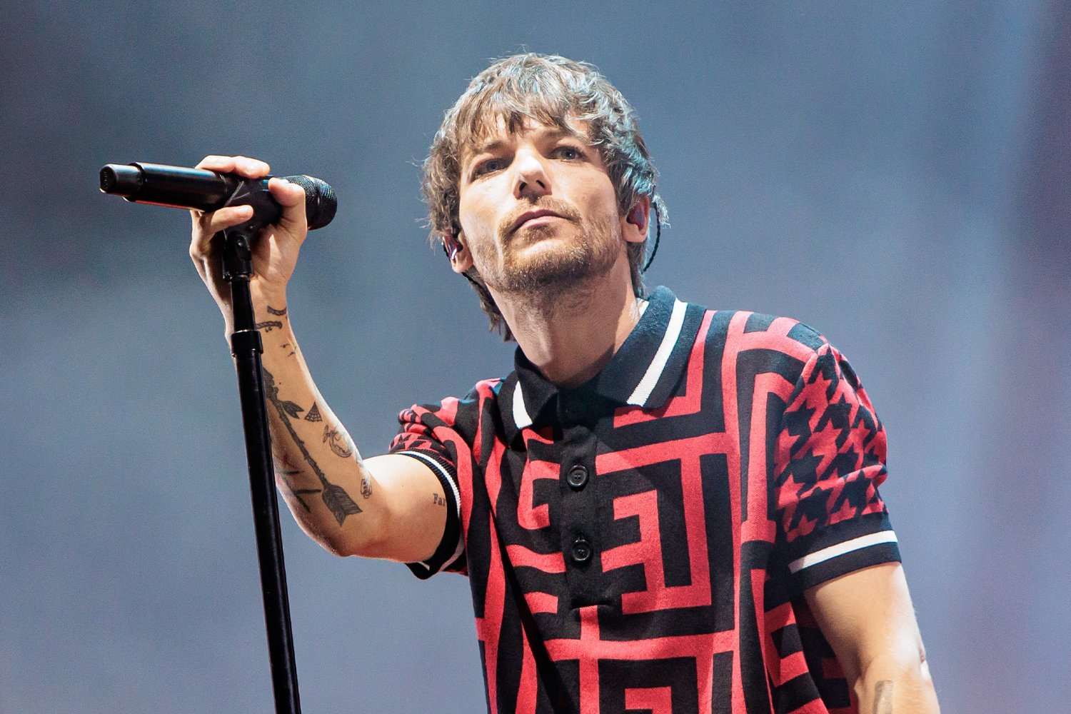 Louis Tomlinson: Γιατί αρνείται να τραγουδήσει συγκεκριμένα τραγούδια των One Direction