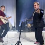  Sam Fender – Elton John: Η ειλικρινής συζήτηση για τη μουσική, τη φιλία και τη δύναμη της έμπνευσης