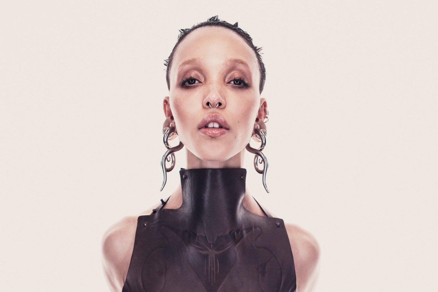 Η FKA Twigs μετατρέπει την απογοήτευση σε electro έκσταση στο νέο single «On Your Mind» με τον Lil Yachty