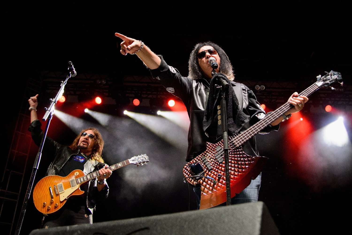Gene Simmons: «Έκανα λάθος» – Η δημόσια συγγνώμη για τα σχόλια για τον θάνατο του Ace Frehley