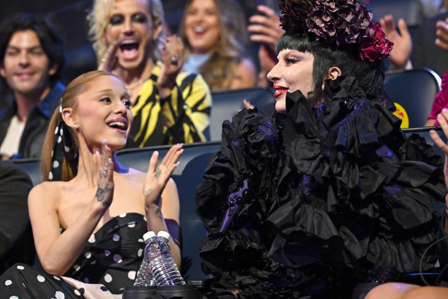 Απομακρύνθηκε από συναυλία της Lady Gaga ο 26χρονος που επιτέθηκε στην Ariana Grande στη Σιγκαπούρη