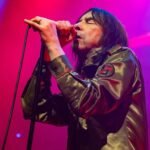 Primal Scream: Αντιδράσεις για τη σβάστικα μέσα στο Άστρο του Δαβίδ σε συναυλία τους