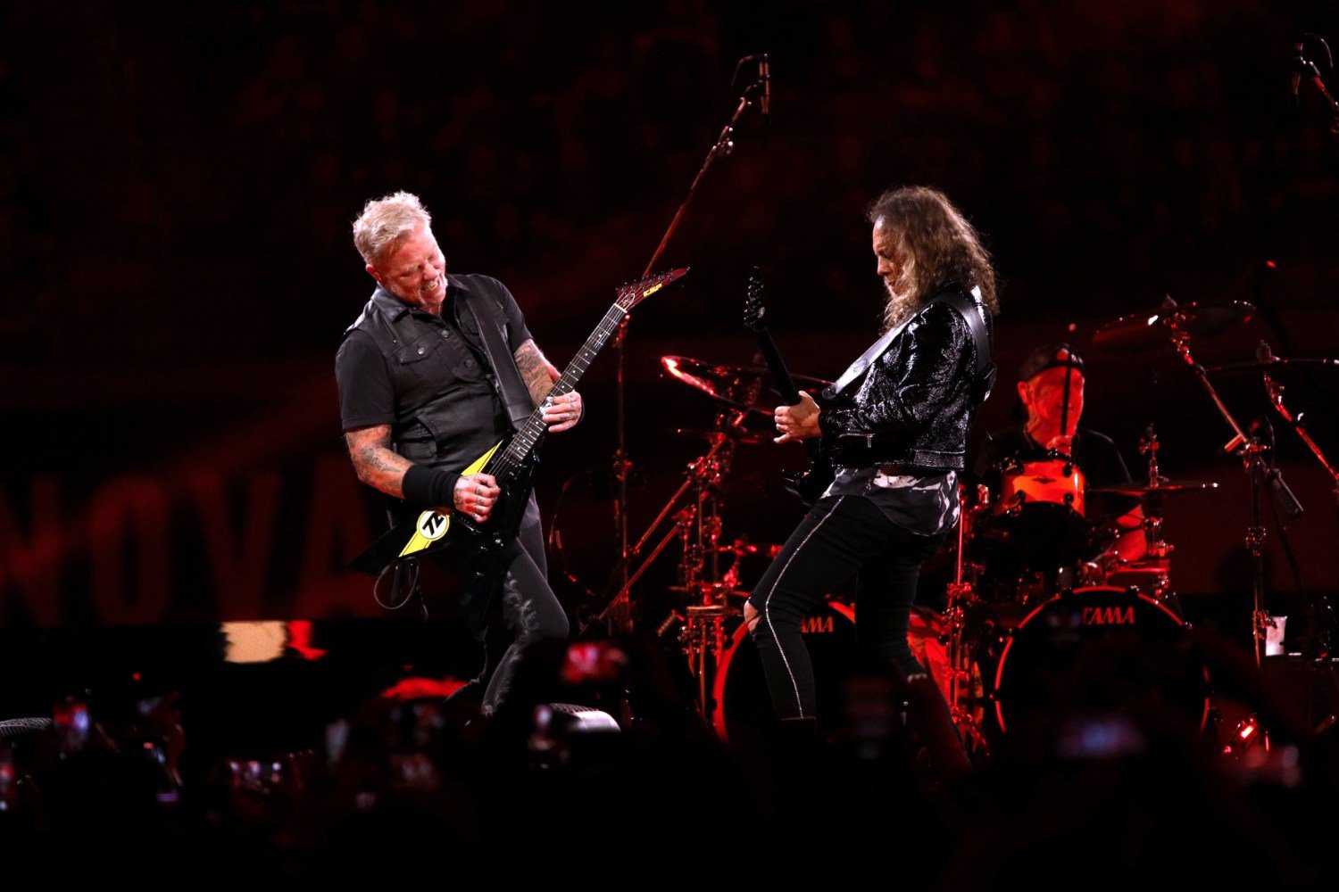 Οι Metallica επέστρεψαν στην Ουαλία μετά από 30 χρόνια και σημείωσαν ρεκόρ προσέλευσης