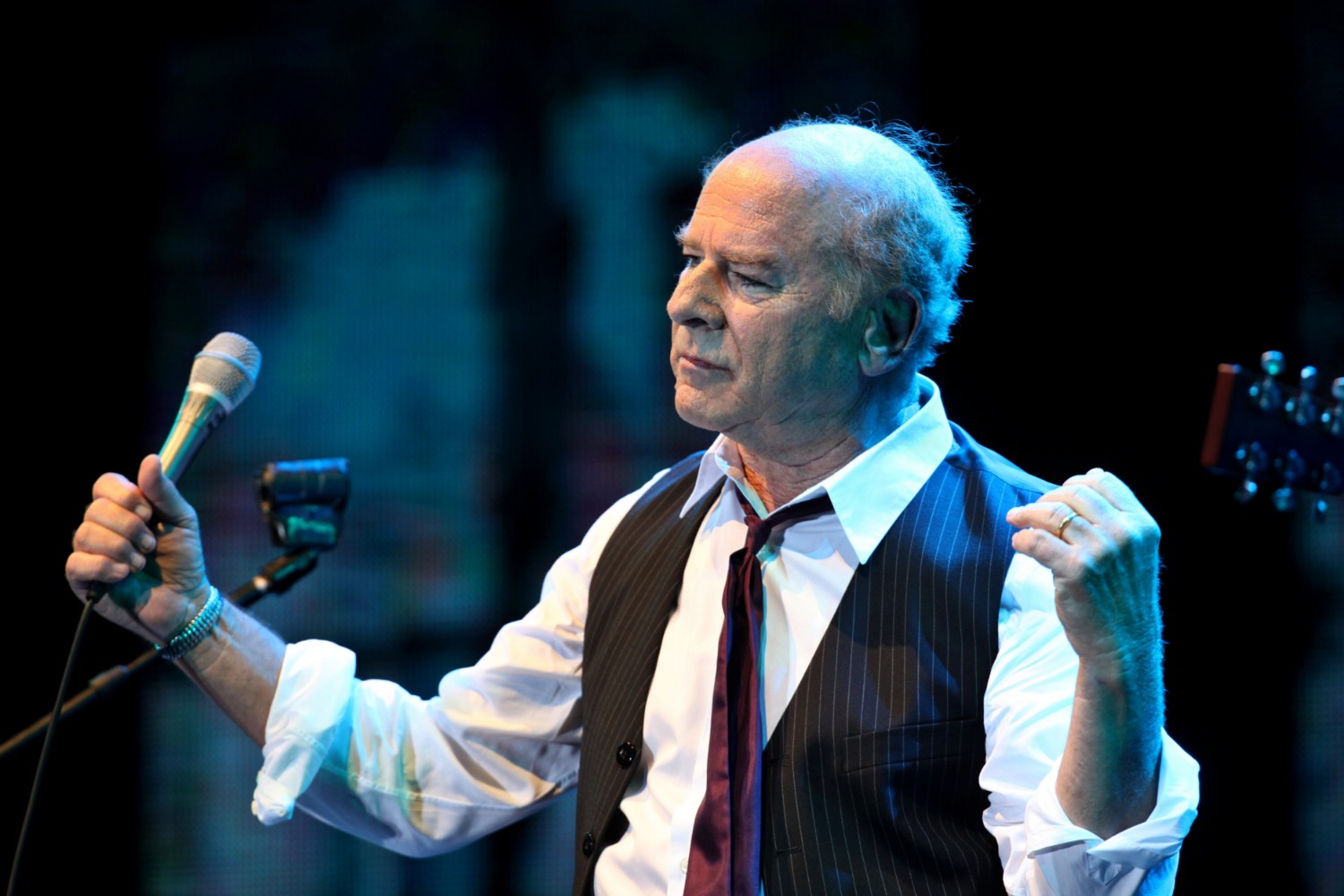 Art Garfunkel: Σκέφτεται να εγκαταλείψει τις ΗΠΑ εξαιτίας του Donald Trump και της κλιματικής αλλαγής