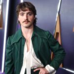 Benson Boone: Τα viral memes με τον Harry Styles και η επική διαφήμιση του Super Bowl με τον Ben Stiller