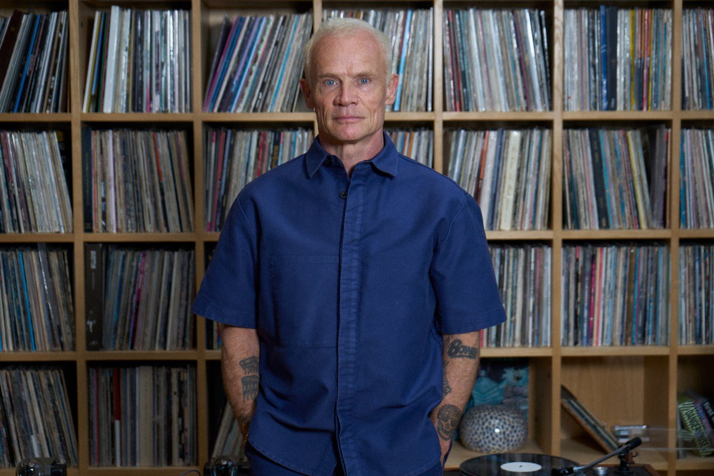 Flea: Το πρώτο σόλο άλμπουμ  του «Honora» είναι ένα ταξίδι στην απόλυτη ελευθερία της jazz με απρόσμενες συνεργασίες