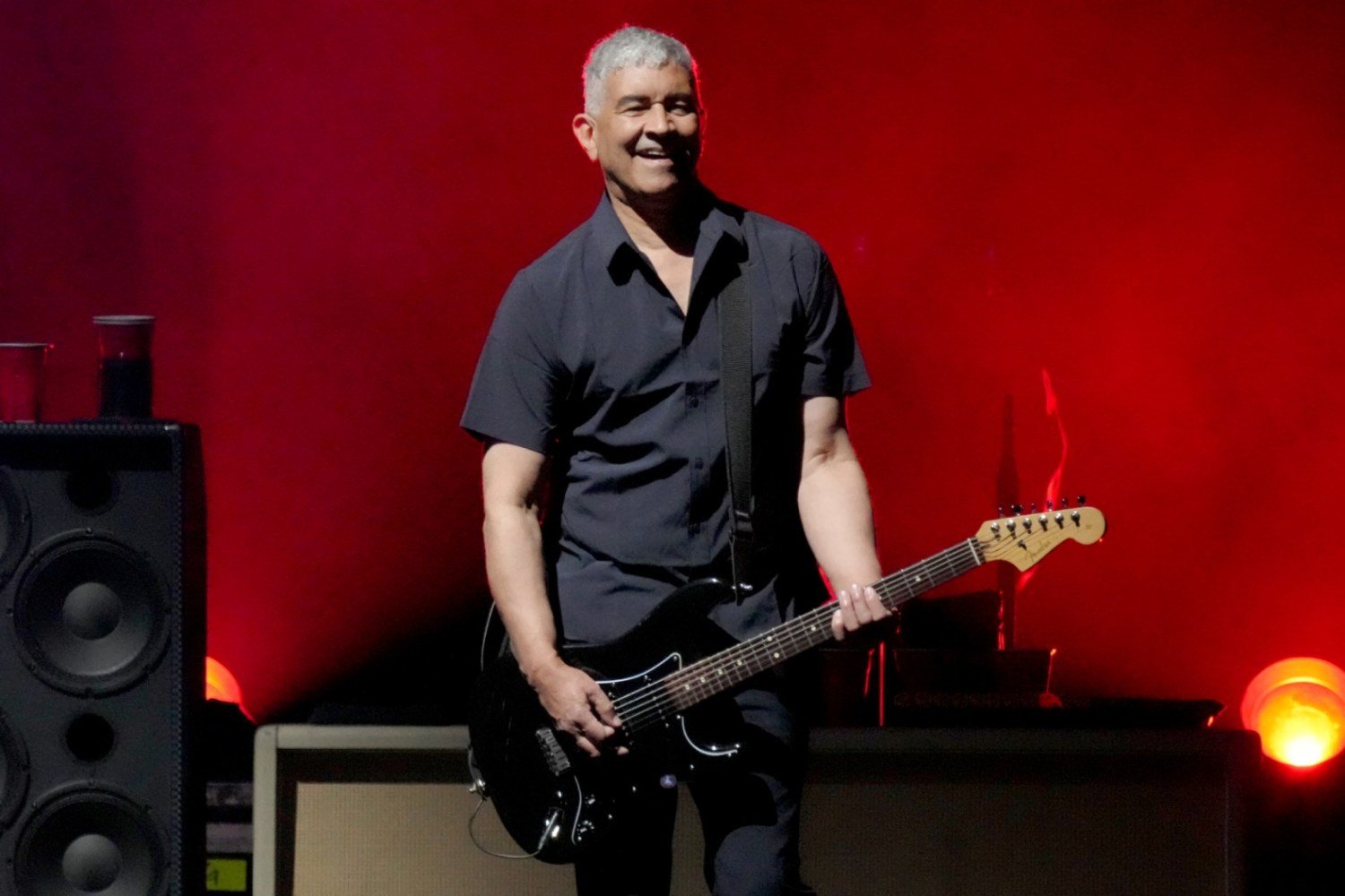 Pat Smear: Εκτός Foo Fighters μετά από «αλλόκοτο ατύχημα στον κήπο» – Χάνει τις συναυλίες τους