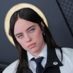 Billie Eilish: «Η κατανάλωση κρέατος είναι εγγενώς λάθος» – Το ξέσπασμα και οι σκληρές εικόνες από σφαγεία