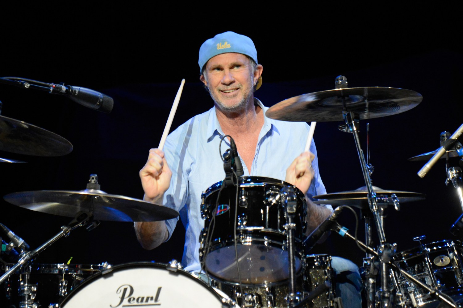 Ο Chad Smith των Red Hot Chili Peppers έγινε αναπληρωτής καθηγητής για μία ημέρα – Η έκπληξη στους μαθητές